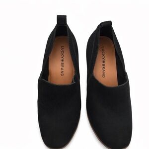 Lucky Brand Black Textured Slip-On Shoes Size 8.5